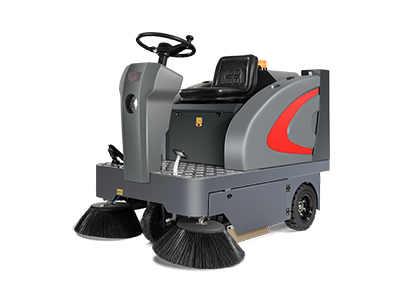 駕駛式掃地機怎么做才能延長使用壽命？