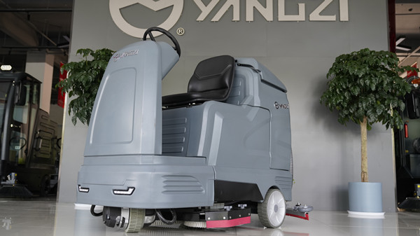 不同型號洗地機都有什么作用？