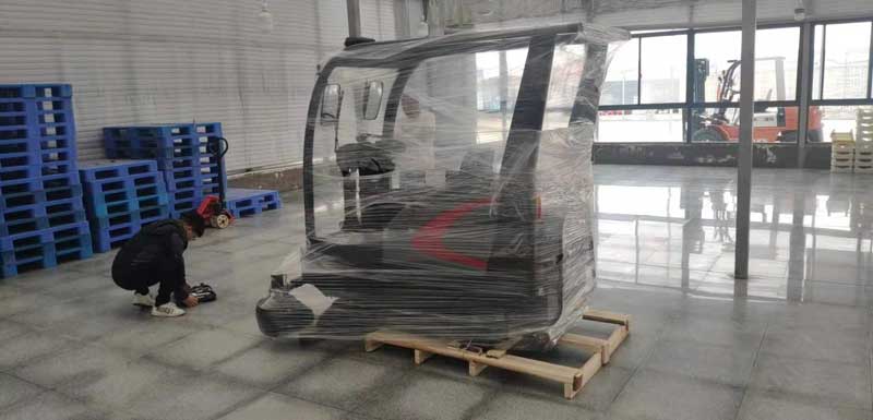 工業(yè)掃地機(jī)廠(chǎng)家哪家好